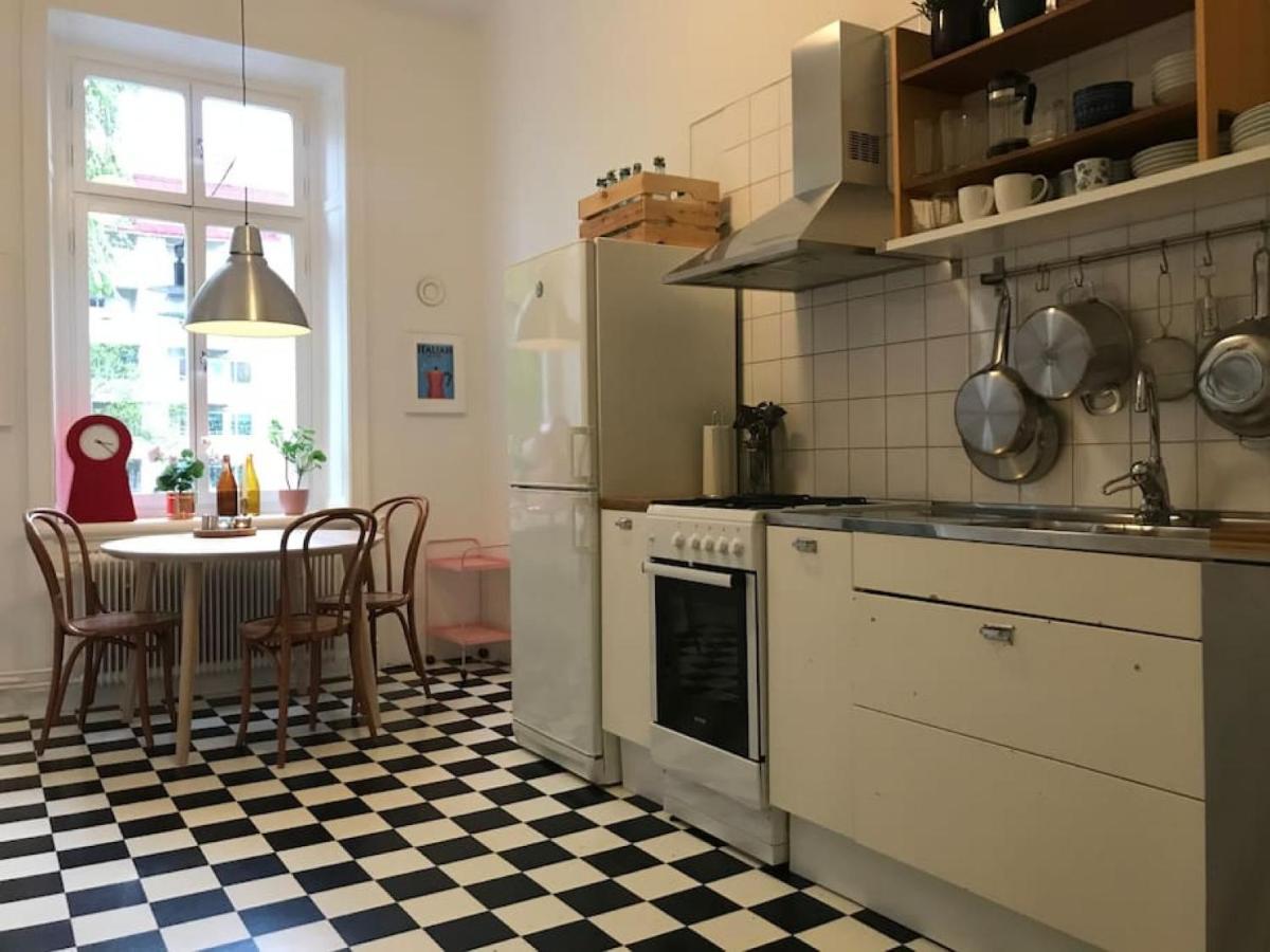 Artistic And Light 2 Room Apartment In Sofo 65Sqm Estocolmo Exterior foto