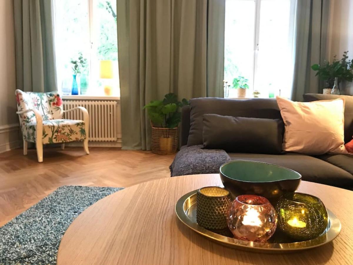 Artistic And Light 2 Room Apartment In Sofo 65Sqm Estocolmo Exterior foto
